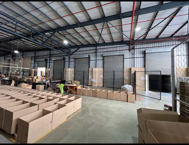 7,487M² WAREHOUSE FOR SALE IN STRIJDOMPARK